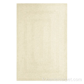 Tapis tressé en laine naturelle de couleur beige d&#39;ivoire blanc